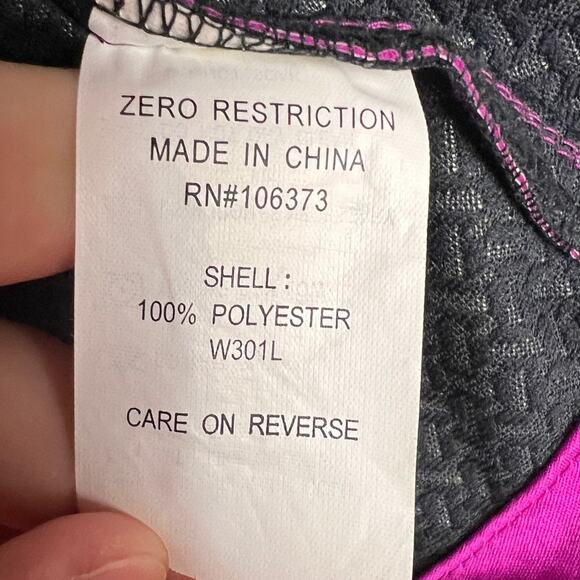 ZERO RESTRICTION Women's XS Tour Series Performance Full Zip Rain Golf Jacket - Picture 8 of 11